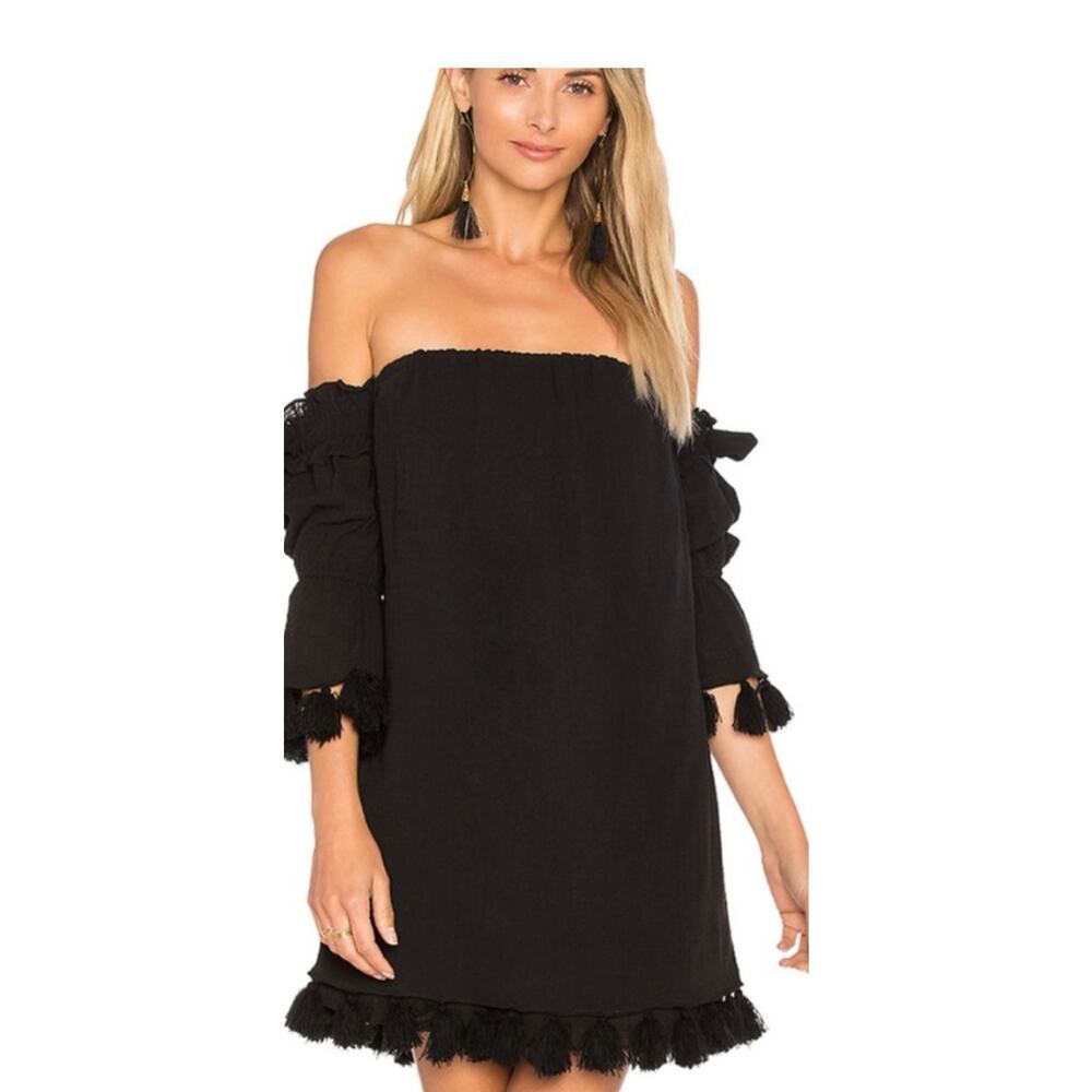 MISA Los Angeles Helena Dress Womens S‎ Black Off Shoulder Tassel Mini Festival